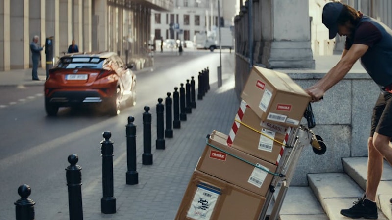 Toyota - C-HR Leave Ordinary Behind